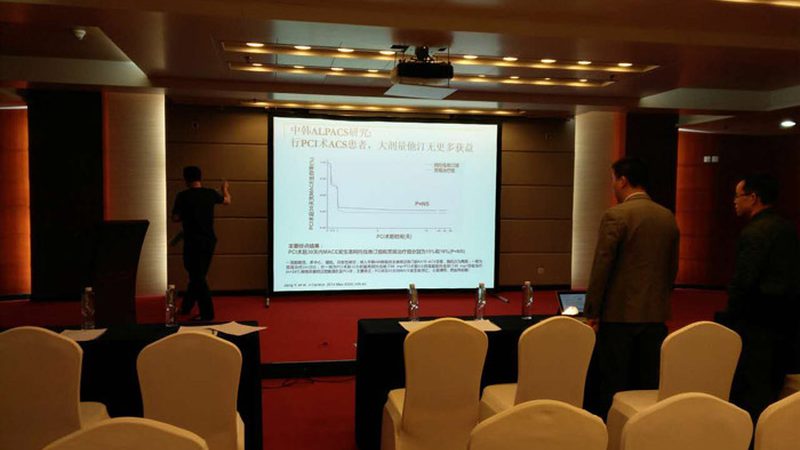 行业现状：成人职业培训市场蓬勃发展，加盟需谨慎